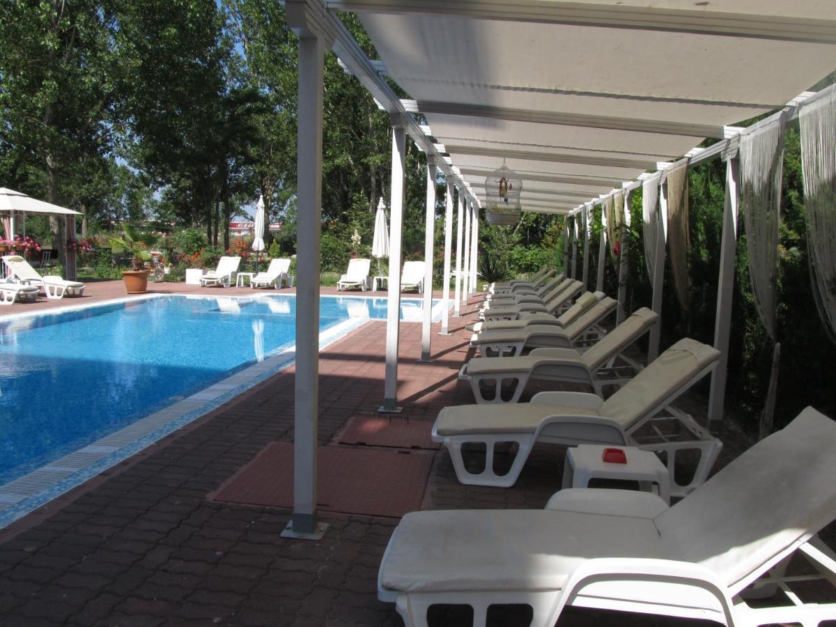 Apartments And Studios In Cote D'Azure Sunny Beach Exterior photo