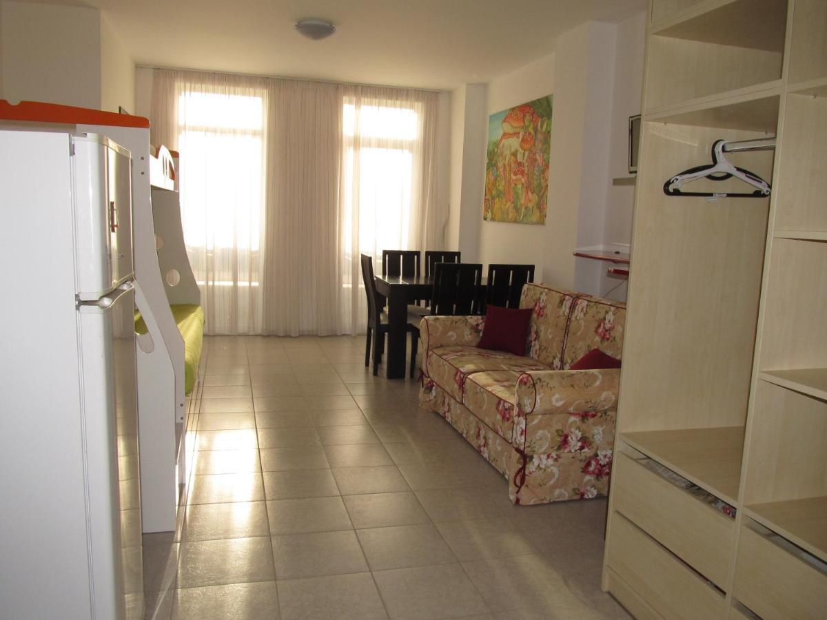 Apartments And Studios In Cote D'Azure Sunny Beach Exterior photo